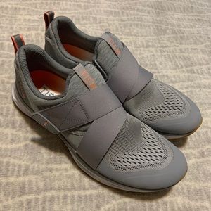 TIEM spin shoes with SPD cleats